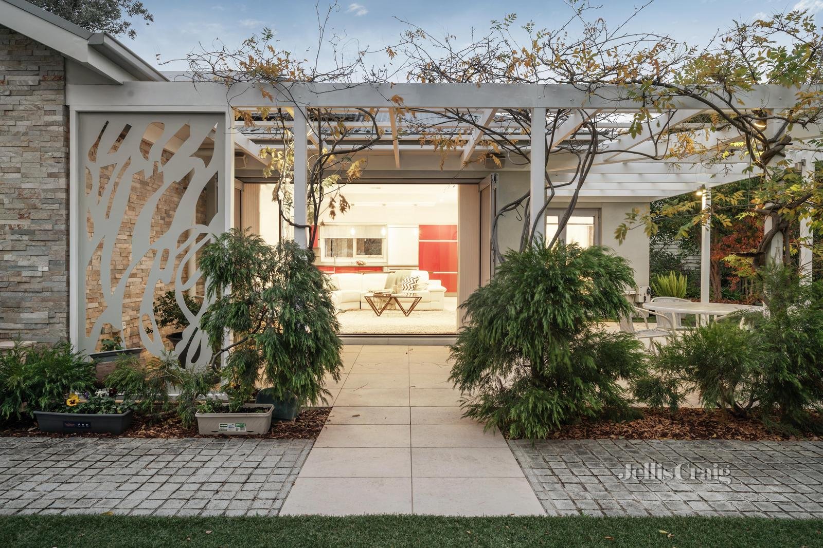 2 Hillcrest Road, Eltham North image 14