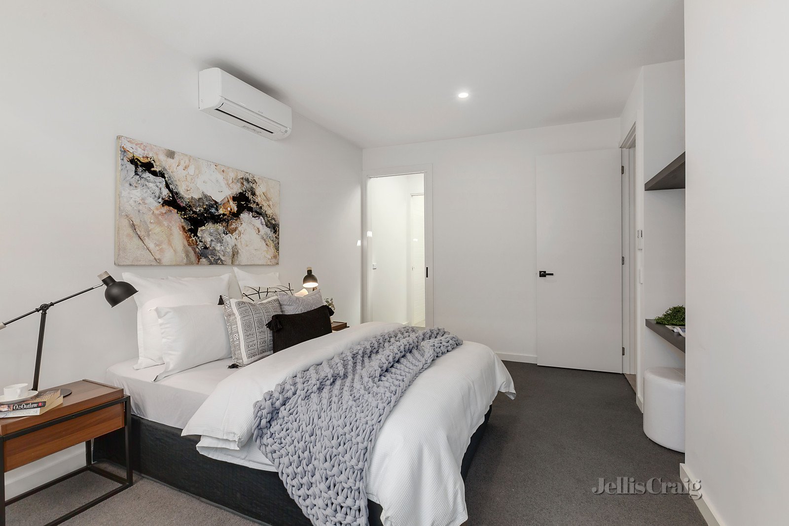 2 Hodgson Terrace, Richmond image 5