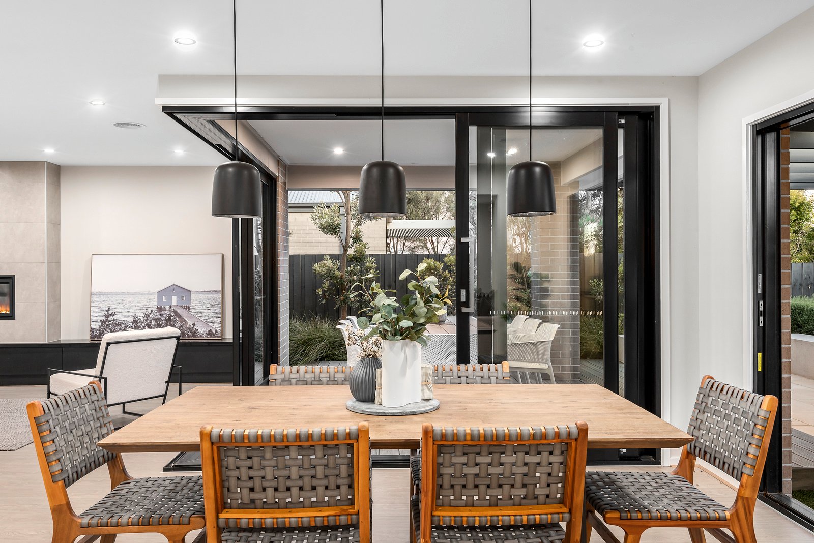 Property Gallery Thumbnail 3