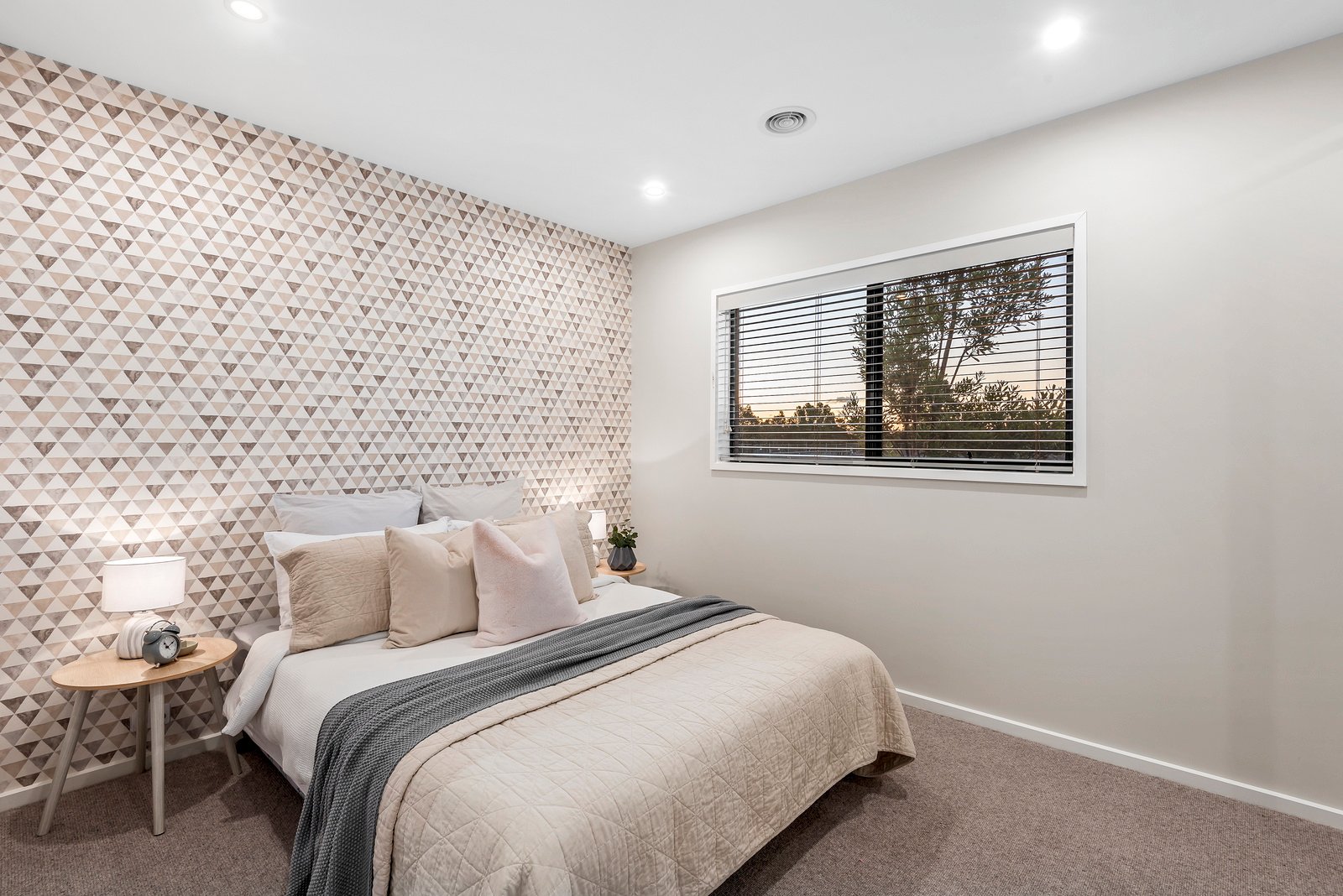 Property Gallery Thumbnail 20