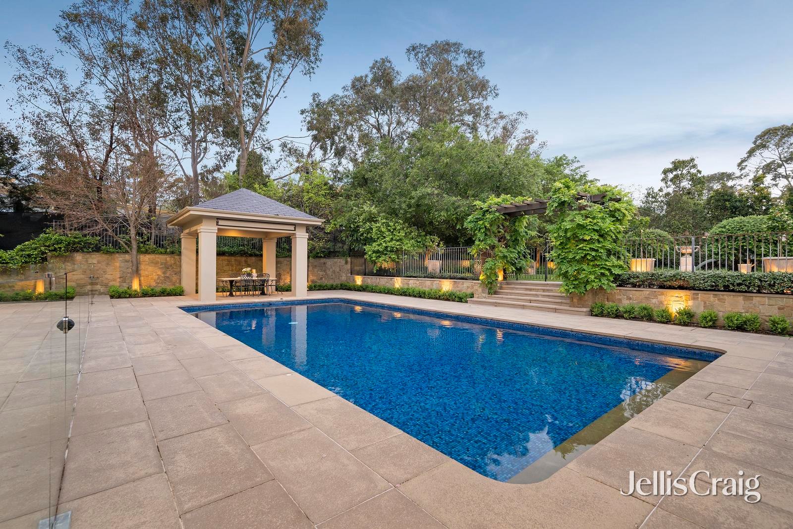 2 Honybun Court, Donvale image 18