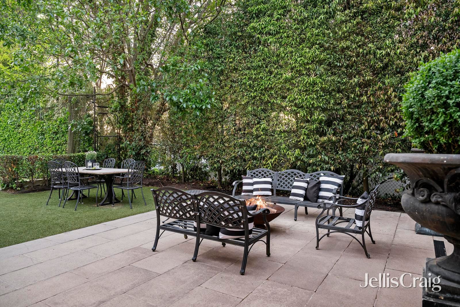 2 Honybun Court, Donvale image 20