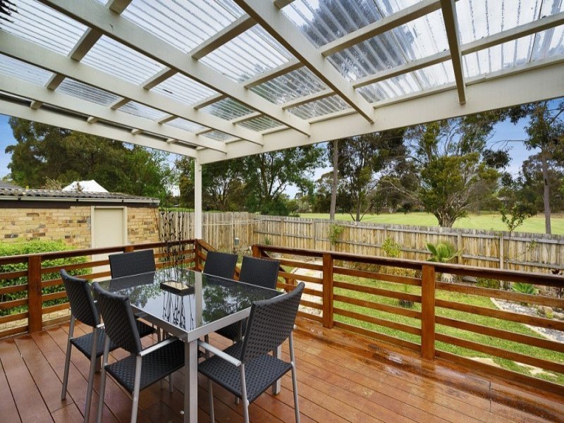2 Hood Street, Balwyn North image 9