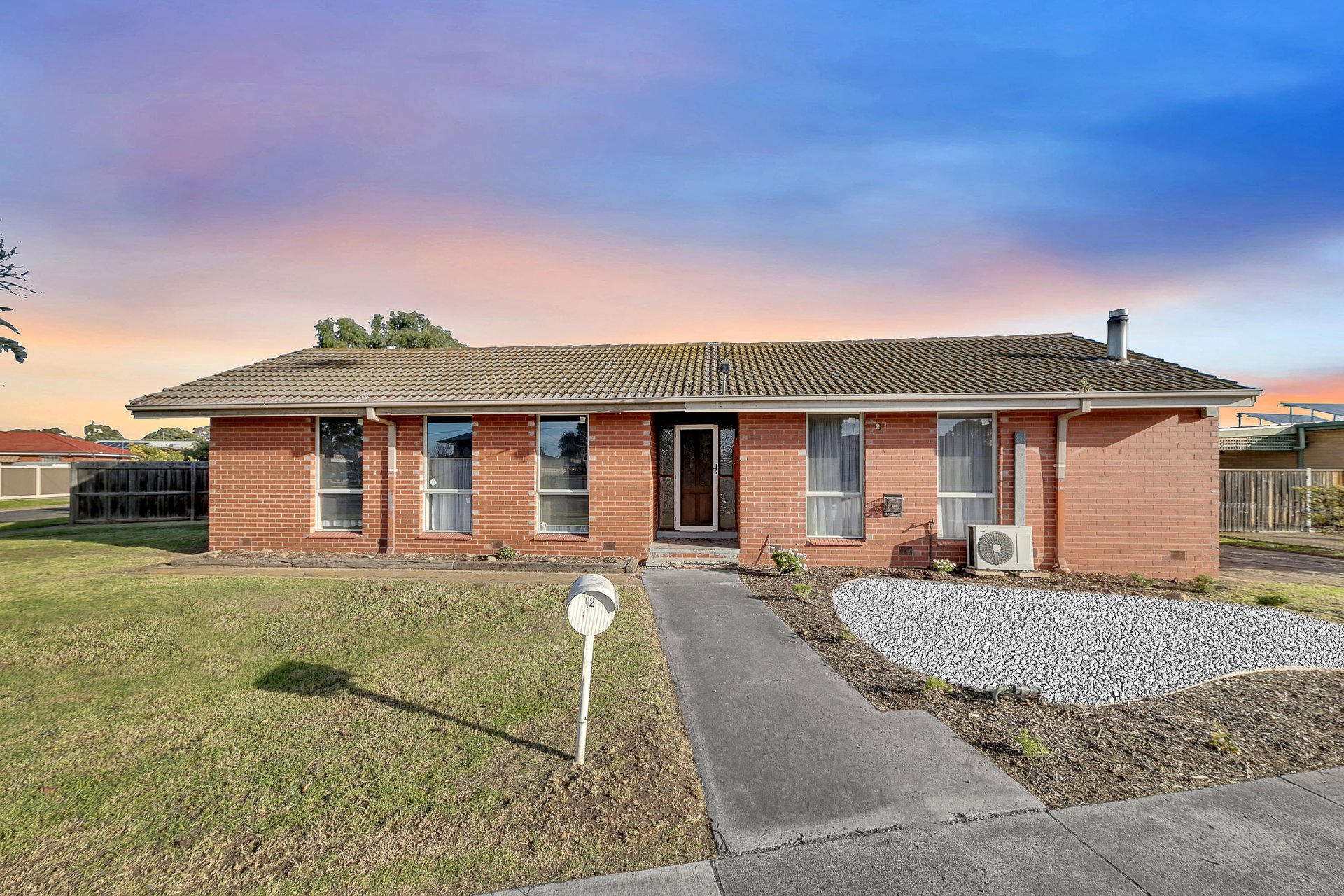 2 Howitt Avenue, Corio image 1