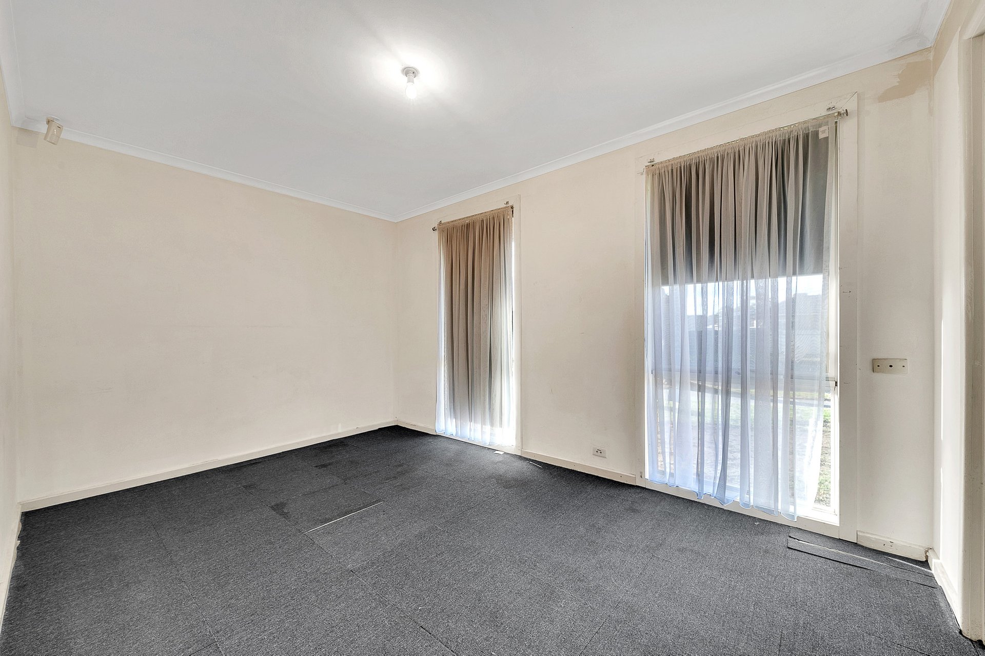 2 Howitt Avenue, Corio image 5