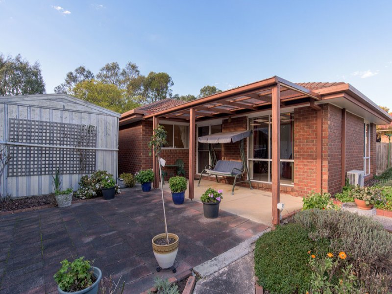 2 Hyde Park Walk, Mooroolbark image 11
