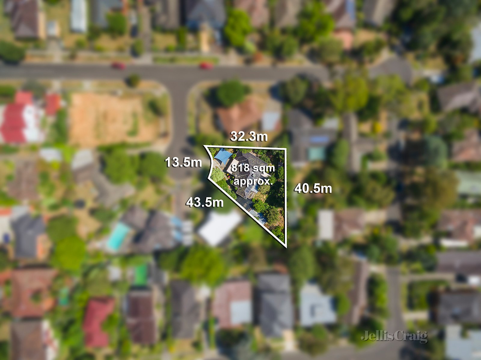 2 Iona Court, Mount Waverley image 3