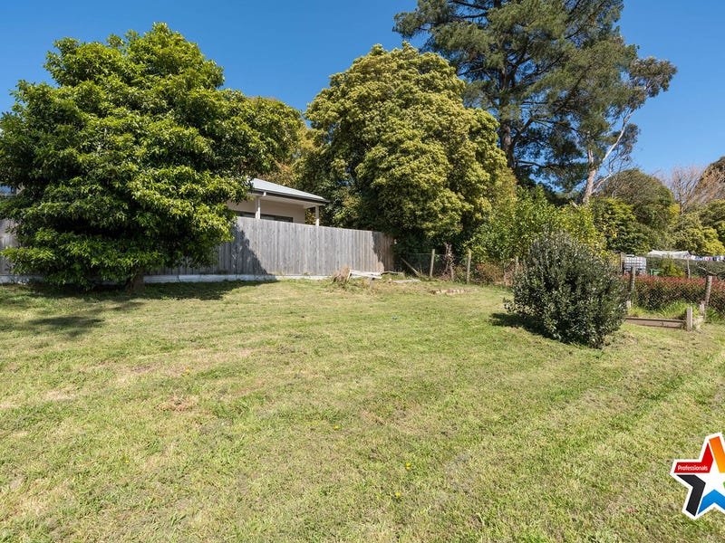 2 Irvine Street, Mount Evelyn image 11