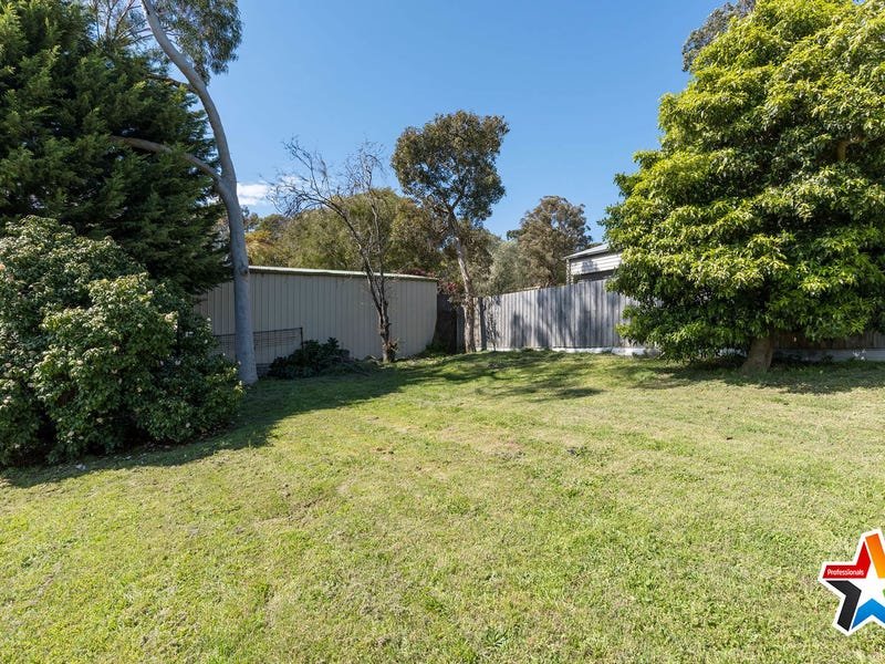 2 Irvine Street, Mount Evelyn image 12