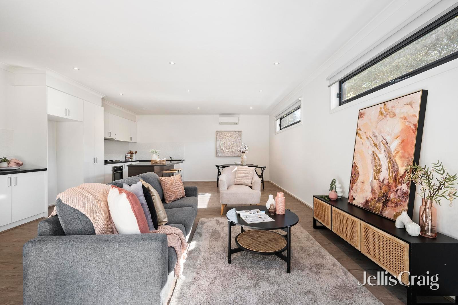2 Isabella Place, Kilsyth image 3