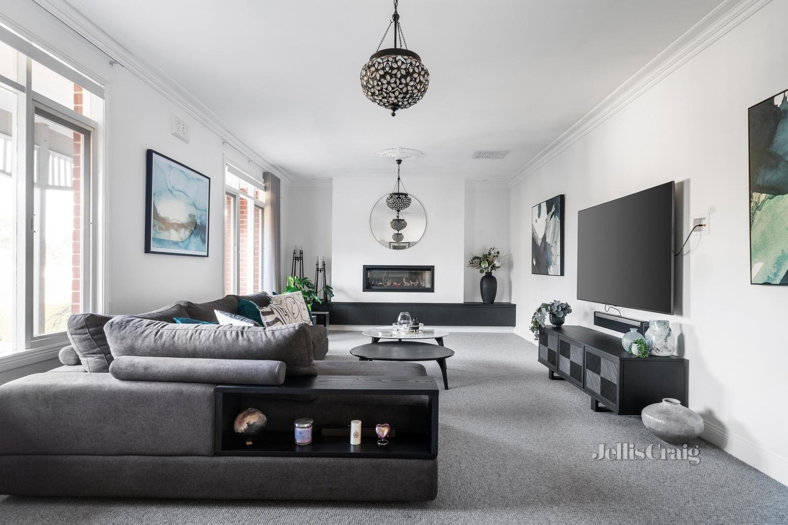 2 James Court, Diamond Creek image 4