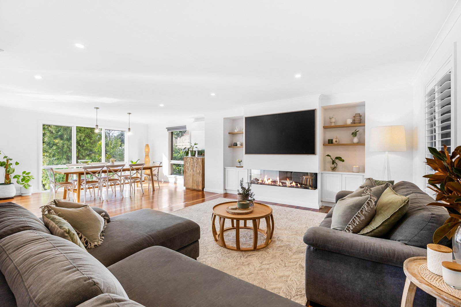 Property Gallery Thumbnail 3