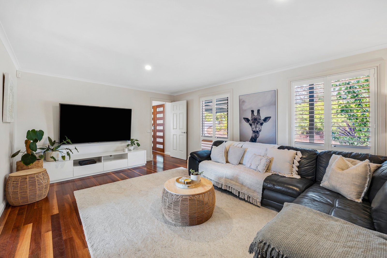 Property Gallery Thumbnail 6