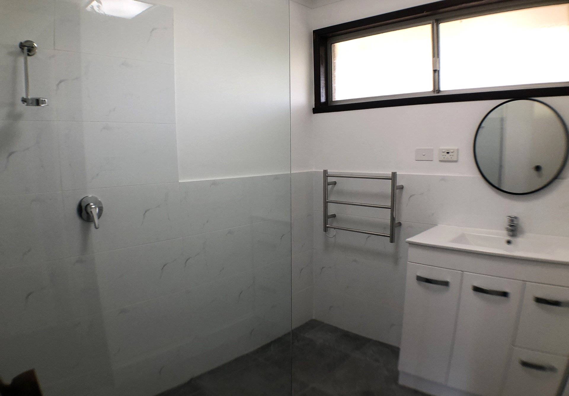 2 Janine Court, Newcomb image 3