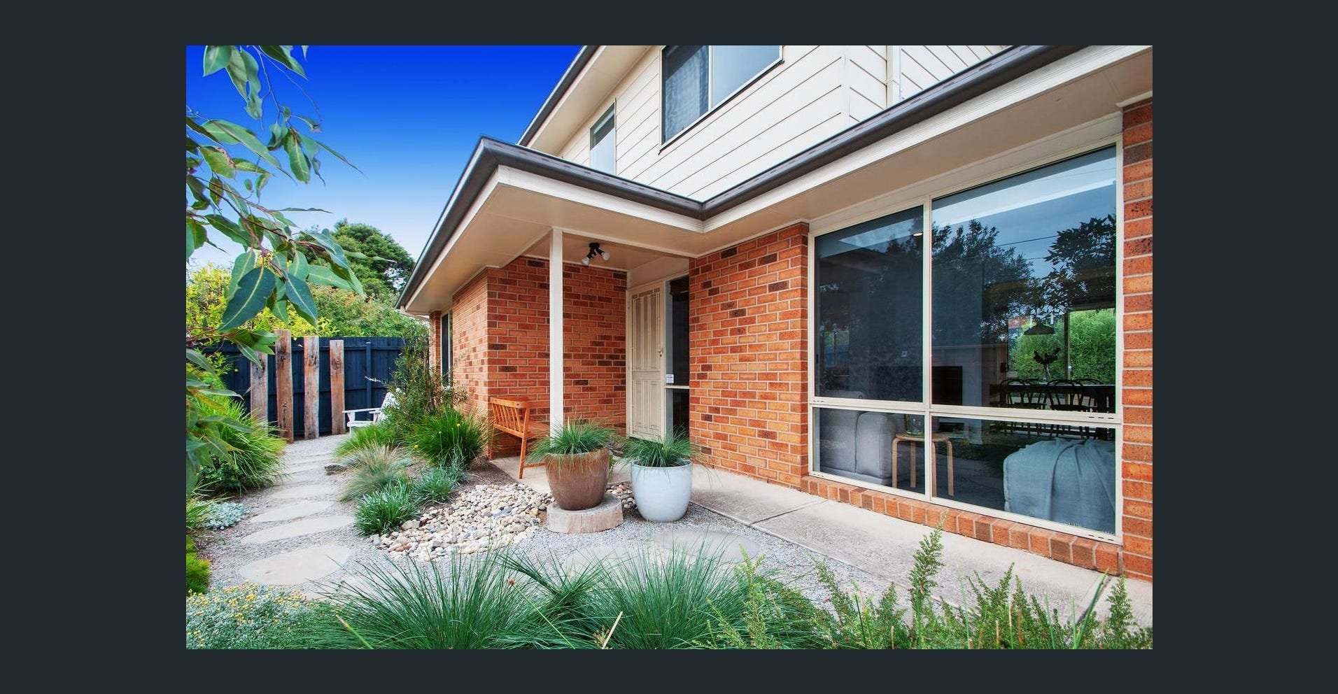 2 Jenkins Lane, Croydon image 2