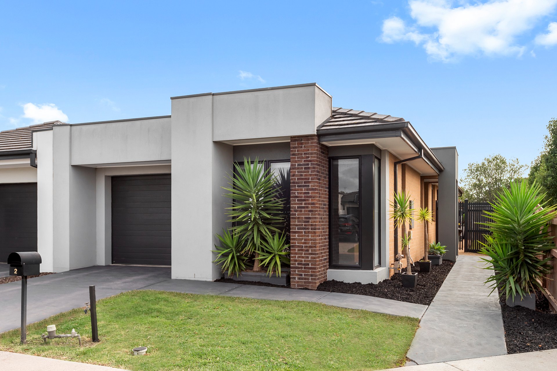 2 Jobbins Street, North Geelong image 1