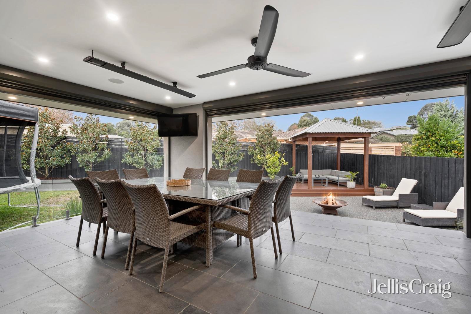 2 Karin Court, Mooroolbark image 12