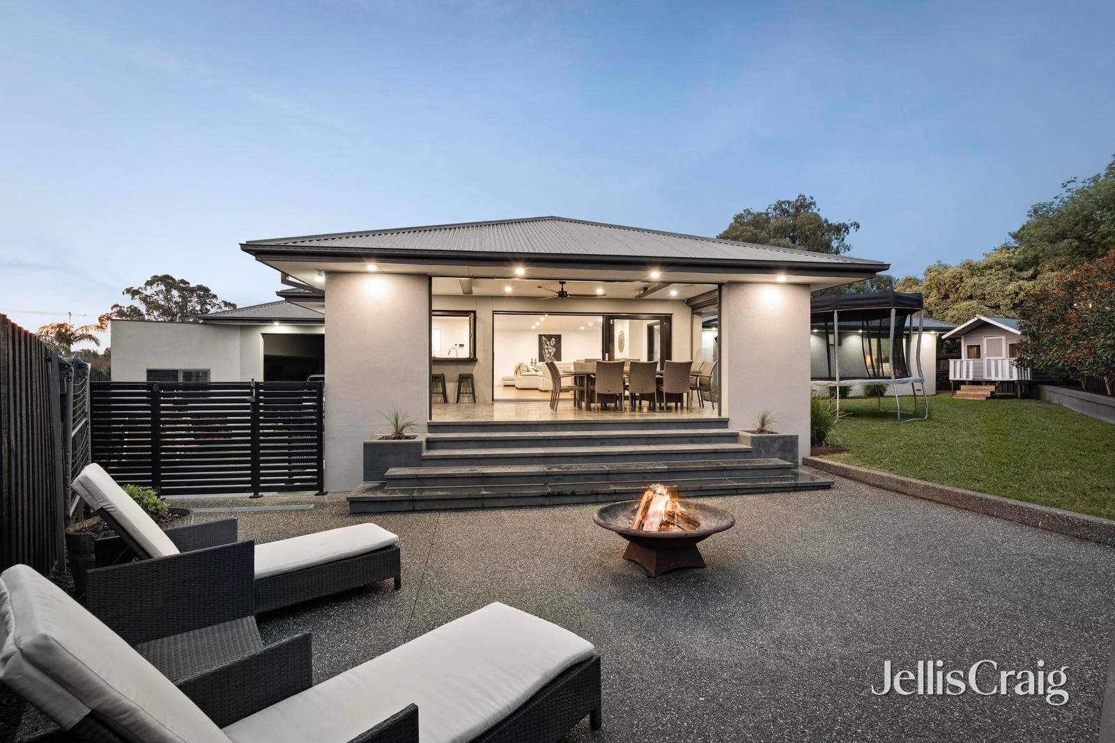 2 Karin Court, Mooroolbark image 16