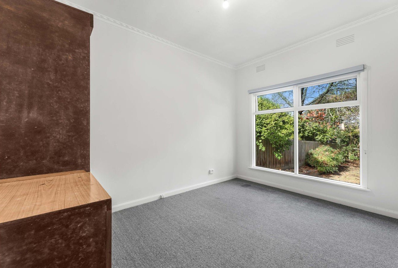 2 Kenbry Road, Heathmont image 7