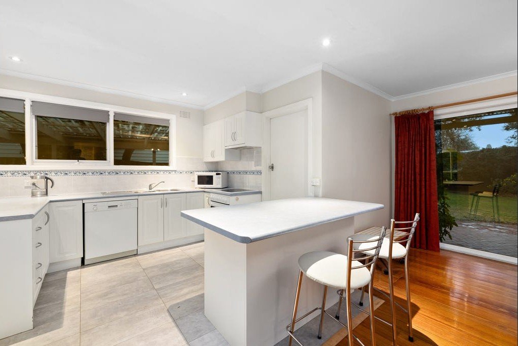 2 Kendall Street, Mount&nbsp;Waverley image 9