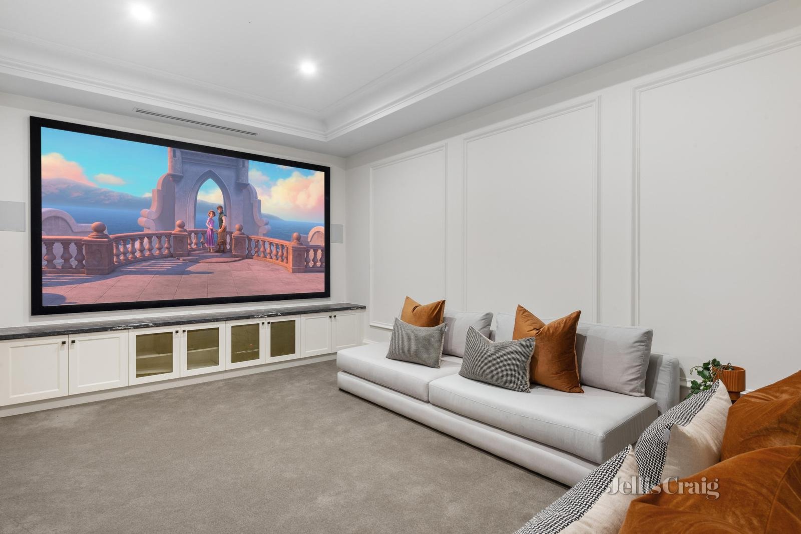 2 Kenny Street, Balwyn North image 10