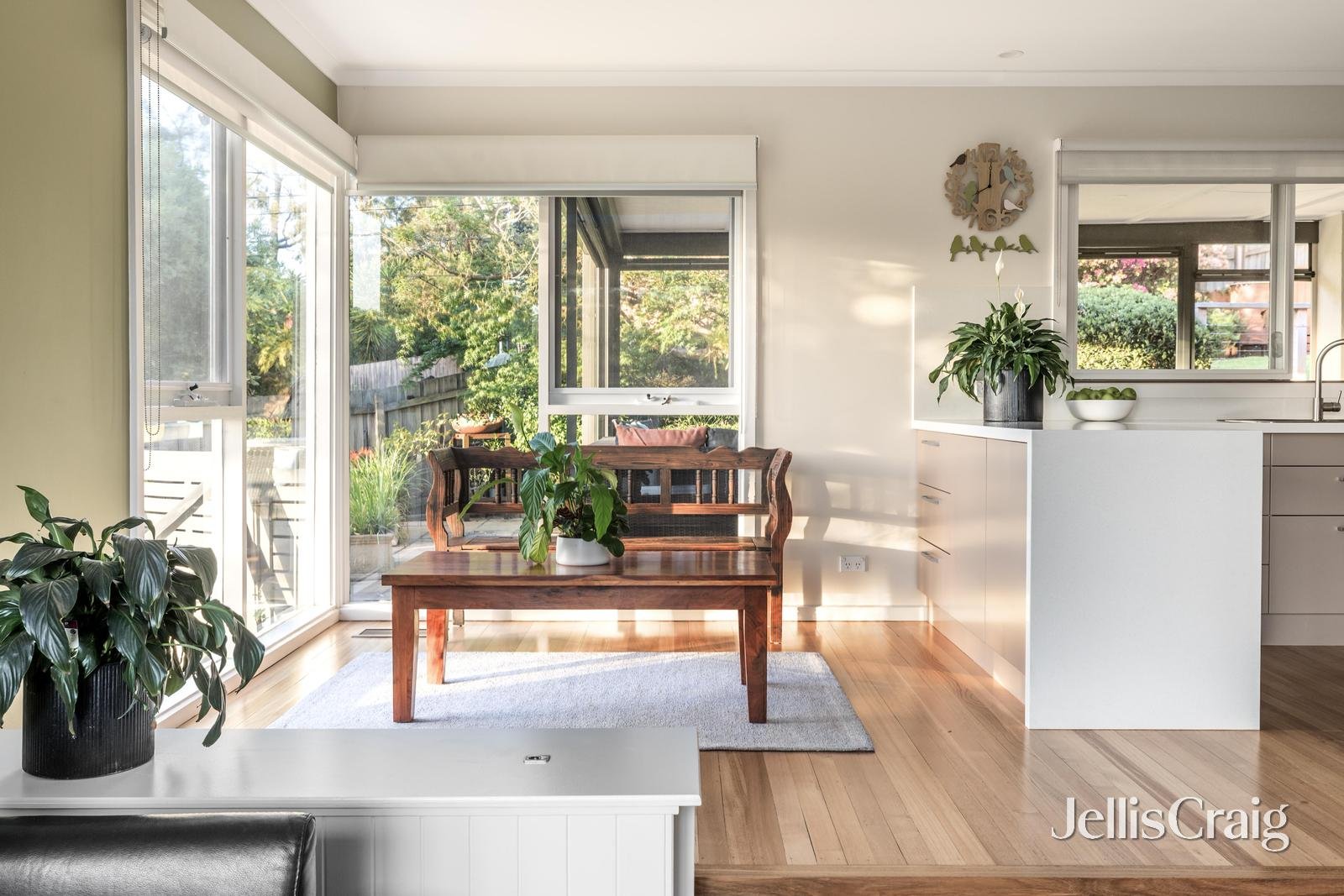 2 Kent Court, Eltham image 9