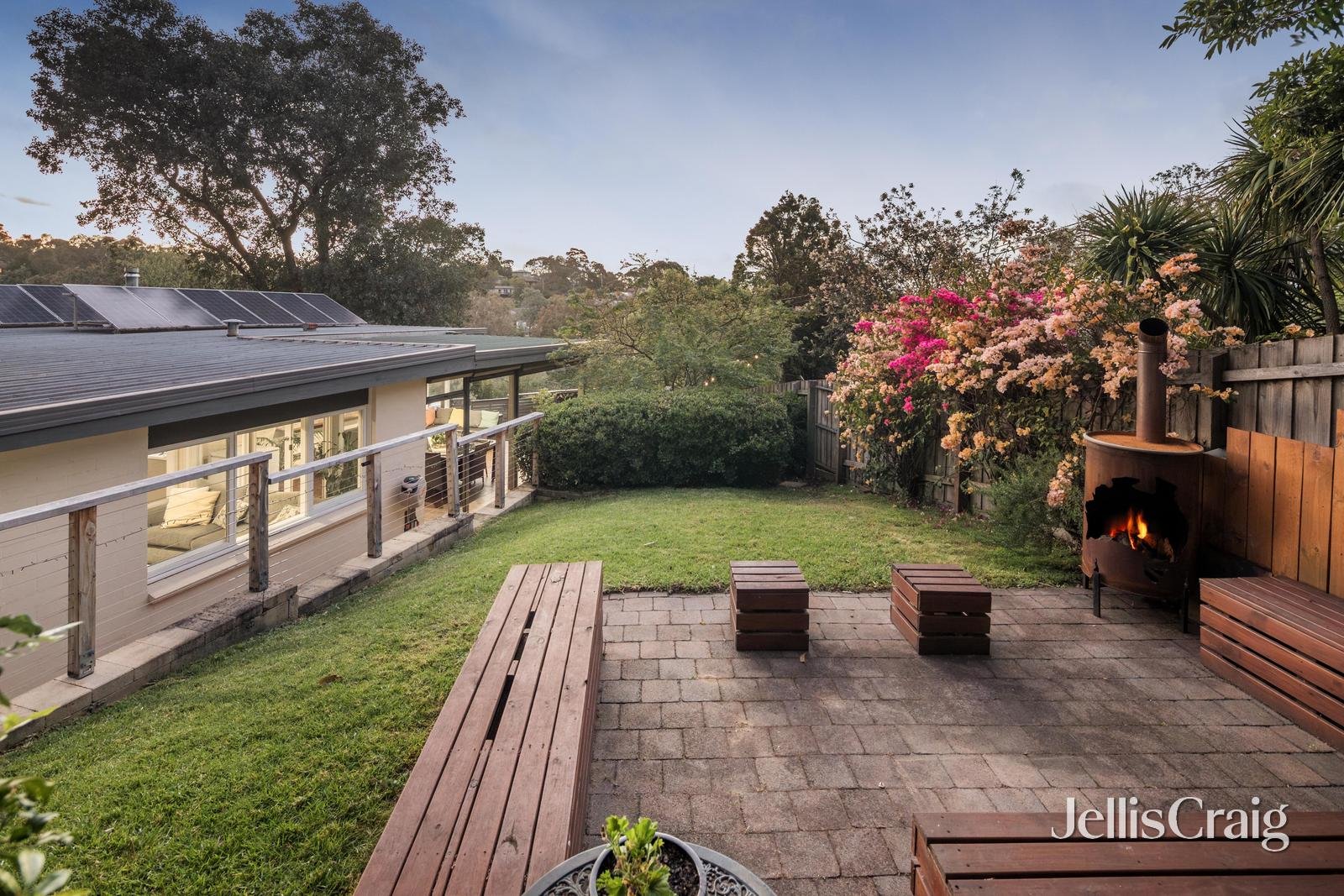 2 Kent Court, Eltham image 25