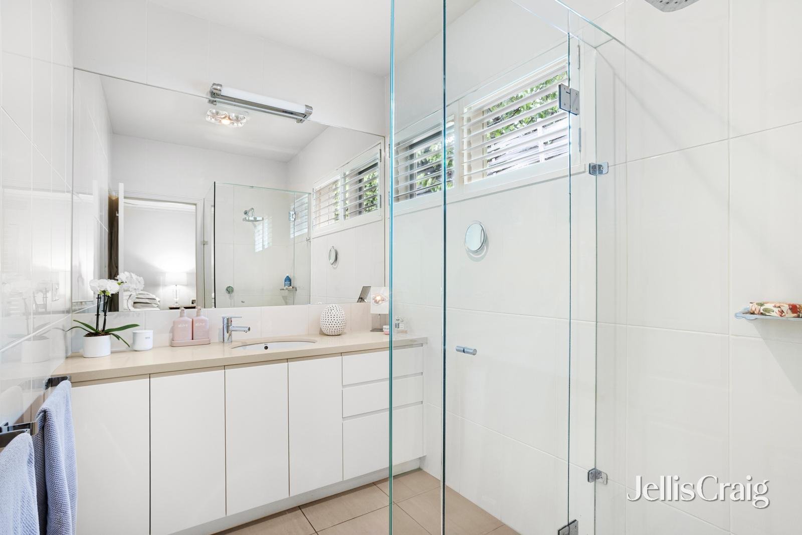 2 Kilrush Street, Brighton image 10