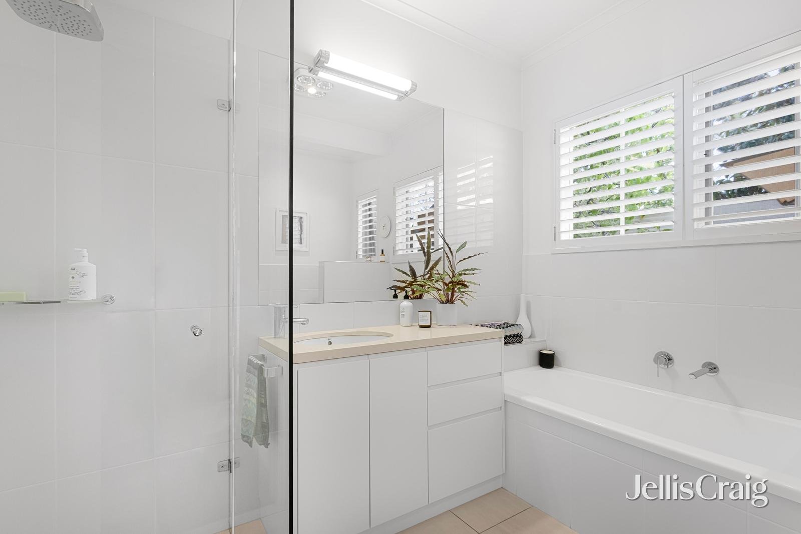 2 Kilrush Street, Brighton image 11
