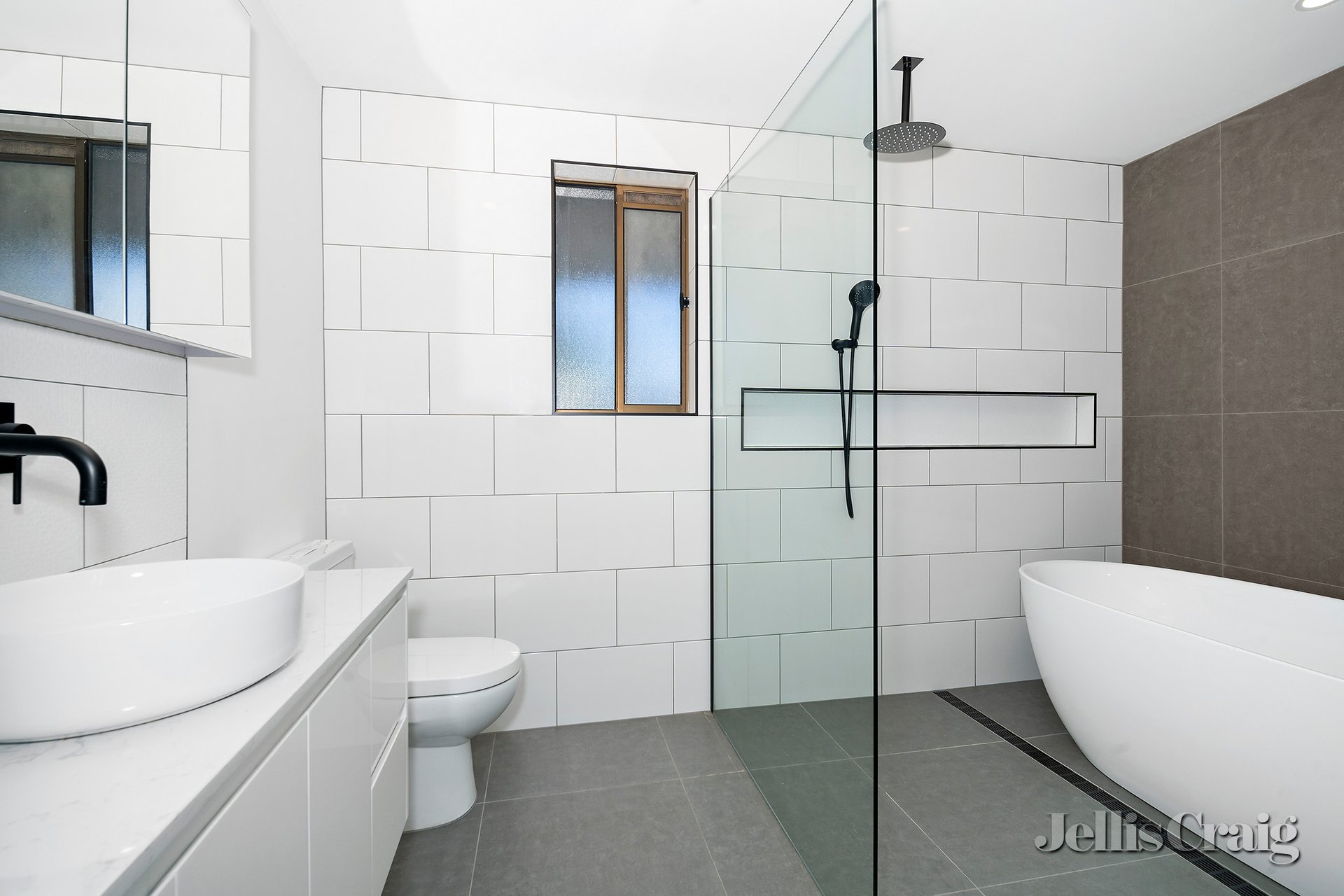 2 Kindilan Court, Delacombe image 8