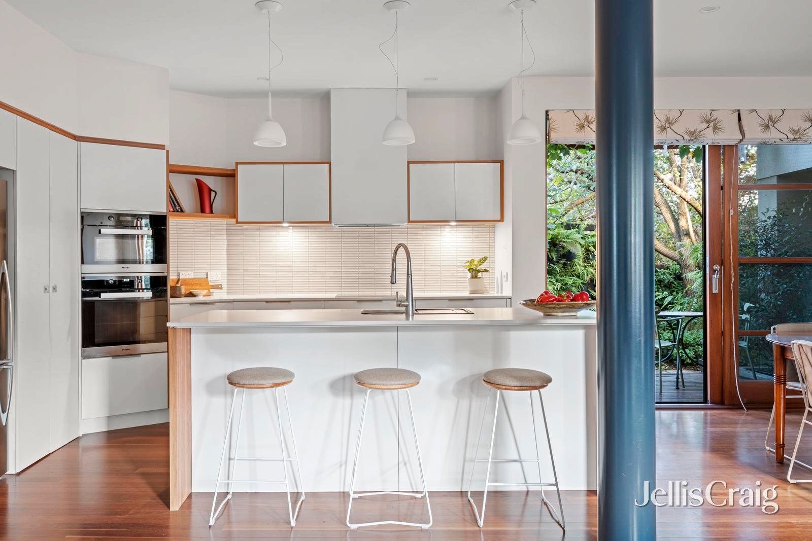 2 Kingfisher Gardens, Brunswick&nbsp;East image 4