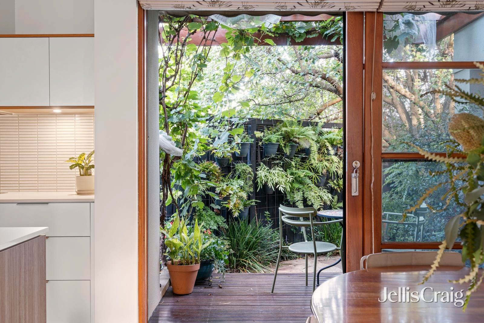 2 Kingfisher Gardens, Brunswick&nbsp;East image 7