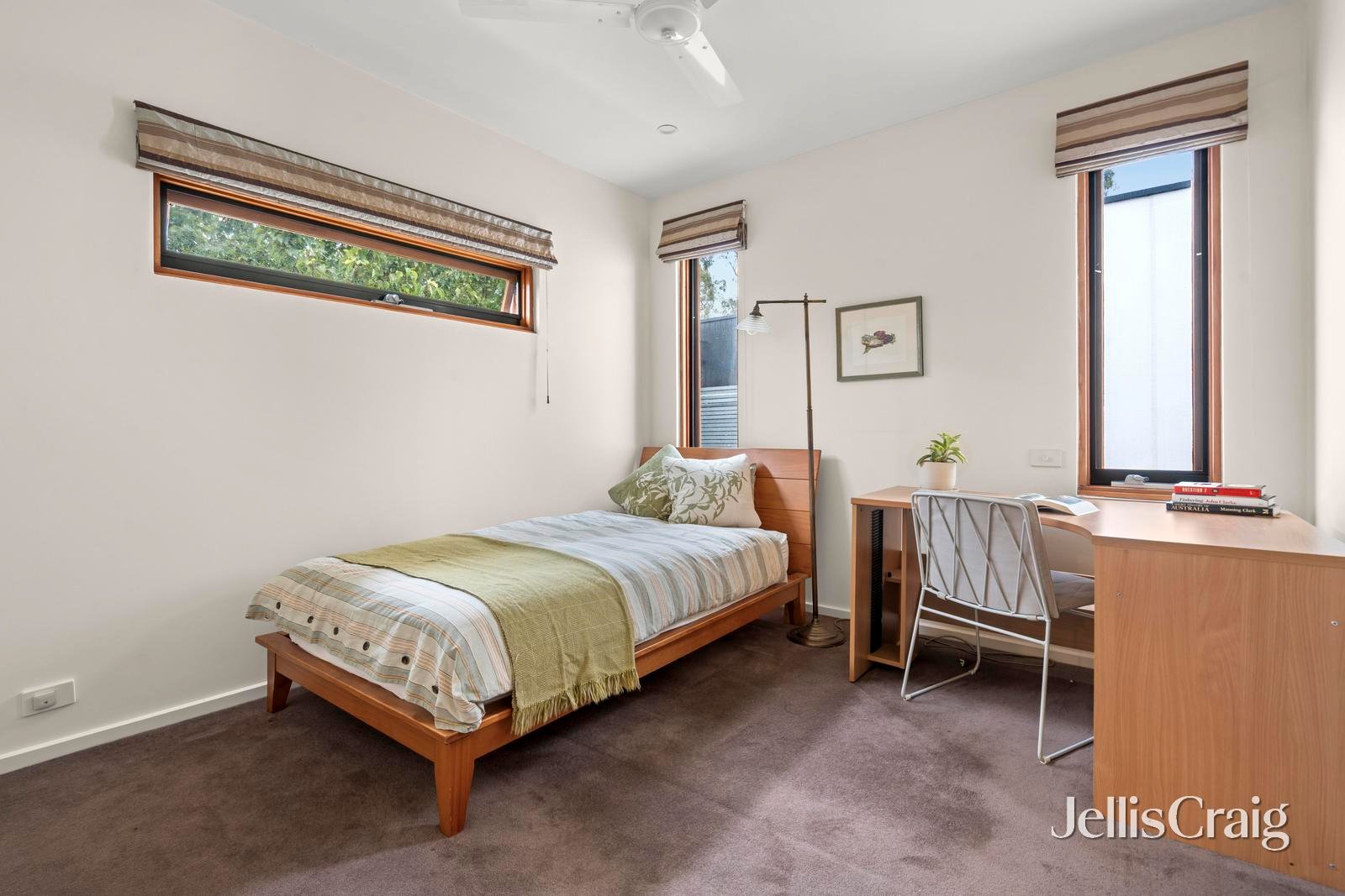 2 Kingfisher Gardens, Brunswick&nbsp;East image 12