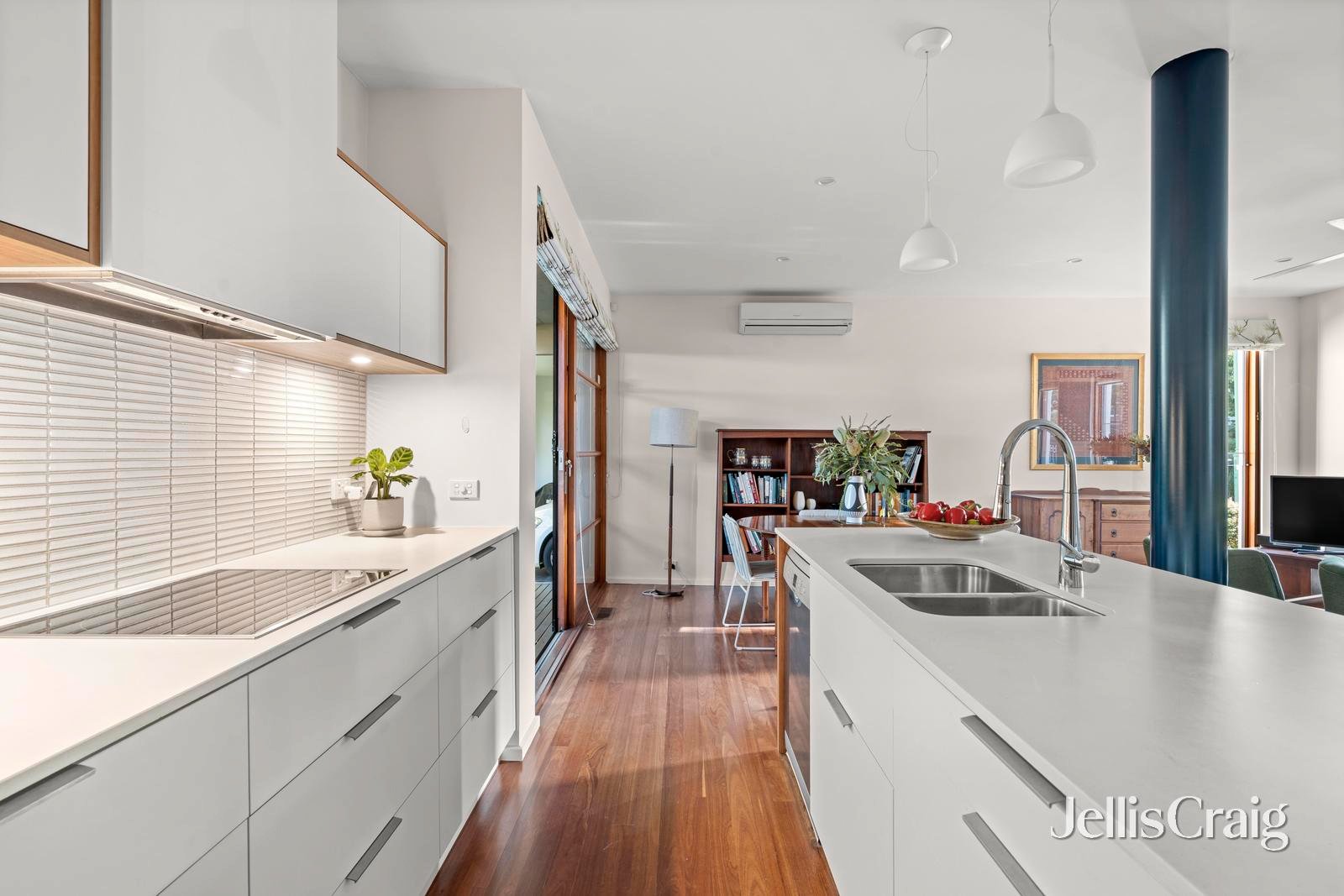 2 Kingfisher Gardens, Brunswick&nbsp;East image 14