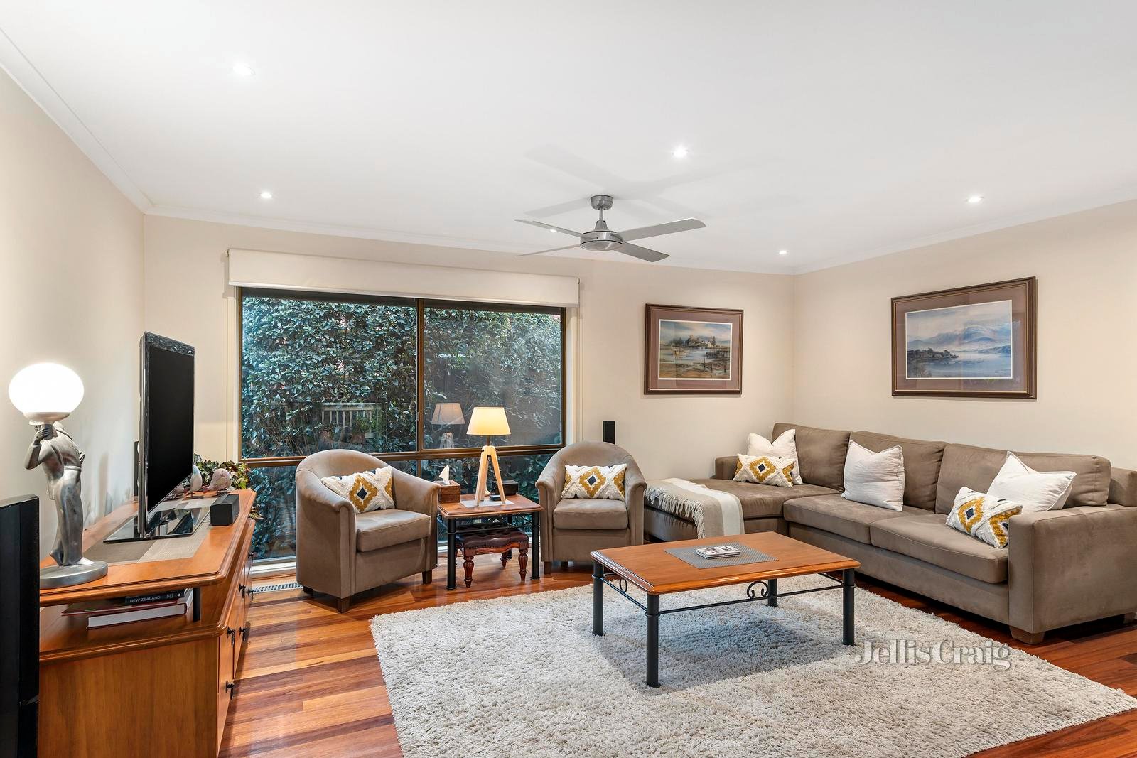 2 Kingsbridge Court, Croydon Hills image 3