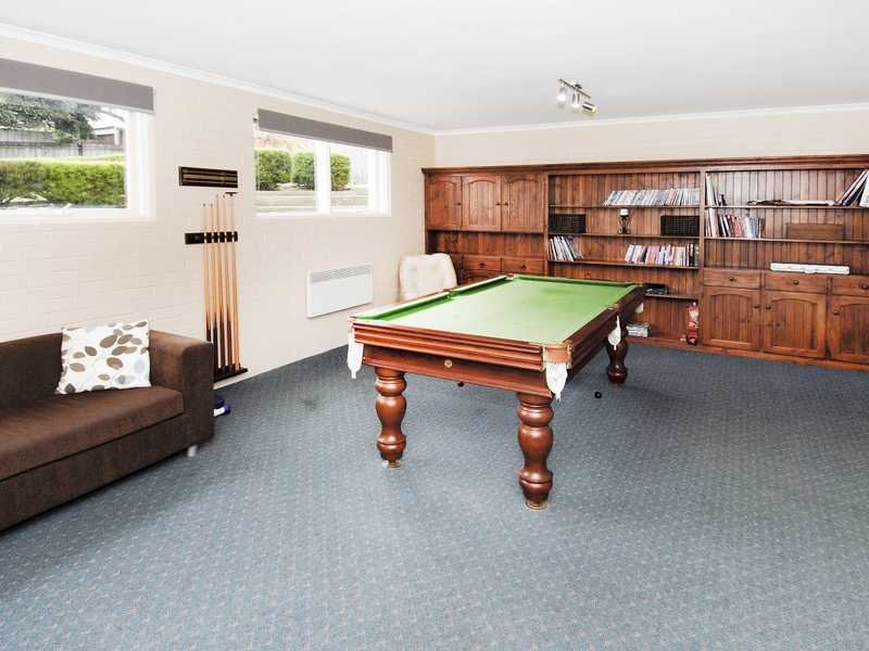 2 Kirriemuir Street, Hamlyn Heights image 6
