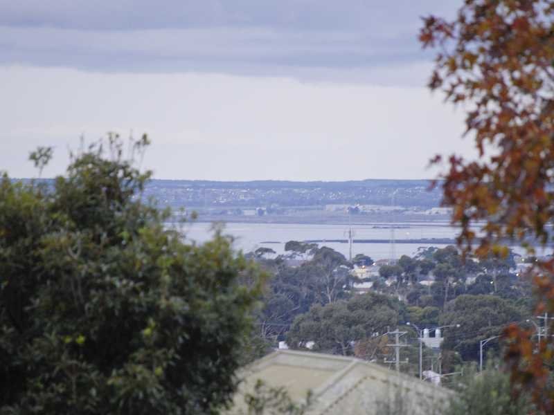 2 Kirriemuir Street, Hamlyn Heights image 16