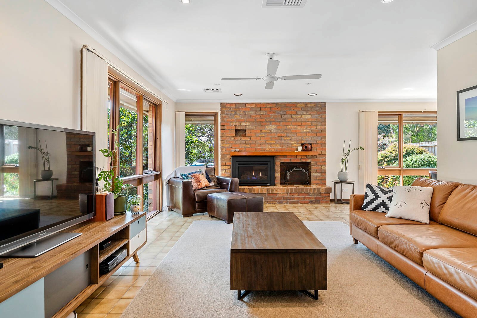 Property Gallery Thumbnail 2