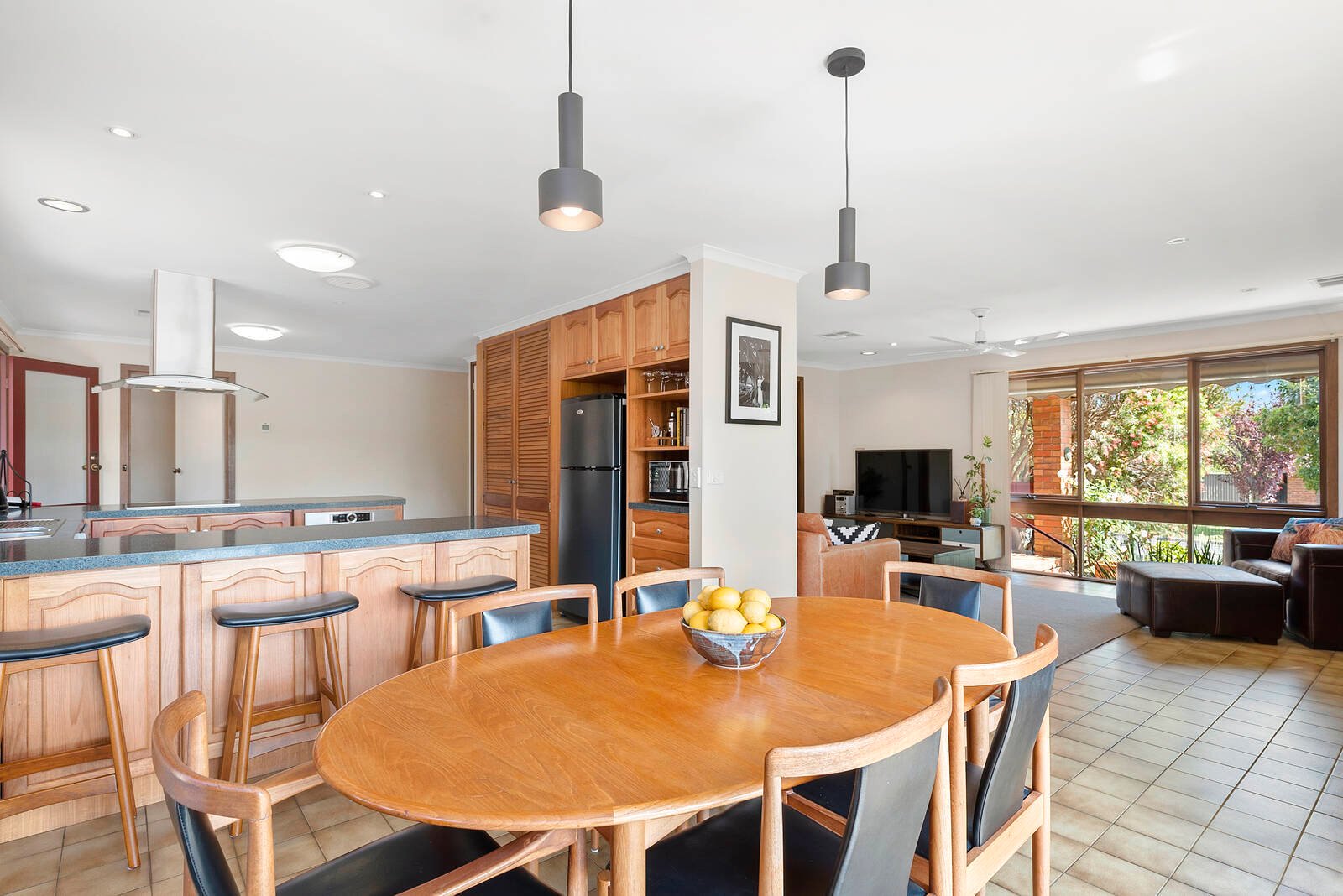 Property Gallery Thumbnail 3