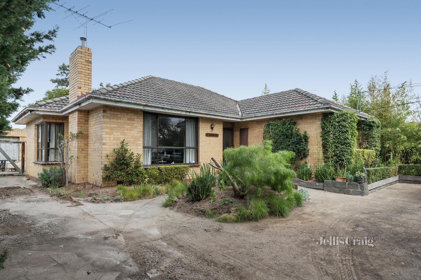 2 Kurrajong Avenue, Glen Waverley image 7