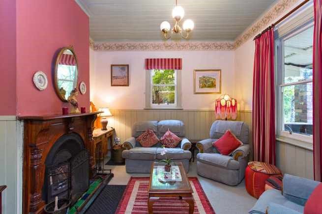 2 Lake Road, Daylesford image 2
