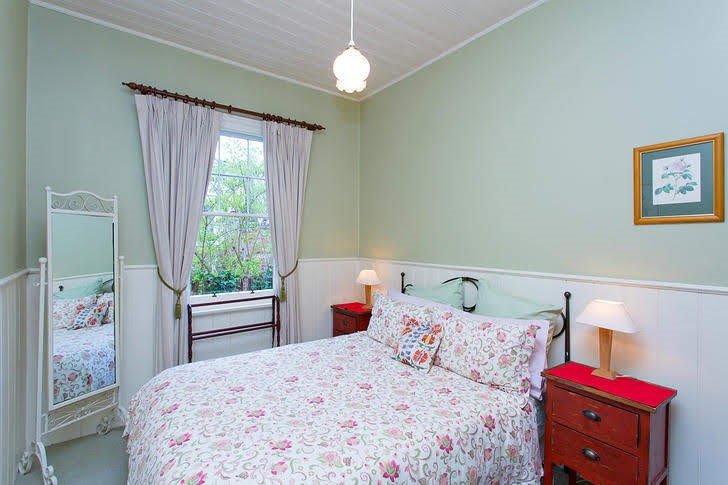 2 Lake Road, Daylesford image 6
