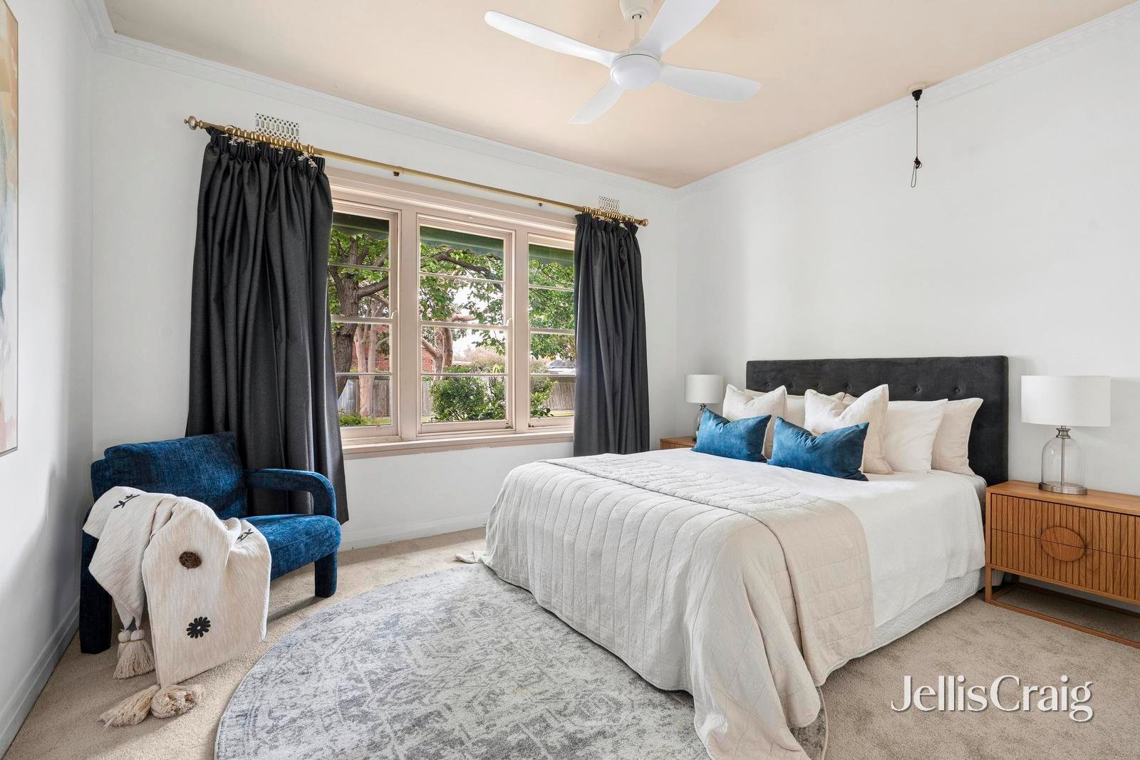 2 Lancaster Avenue, Newtown image 9