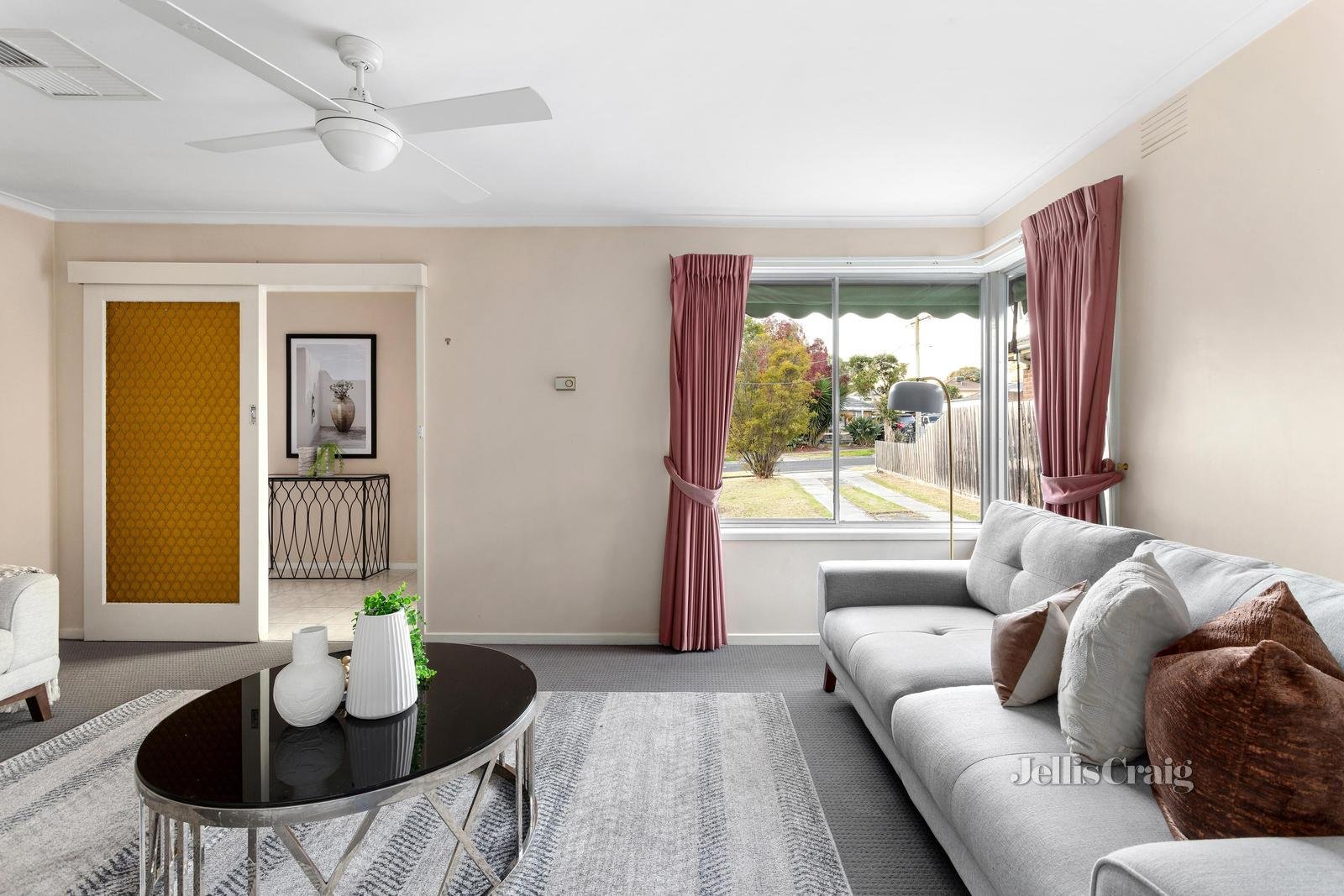 2 Langley Place, South Morang image 2