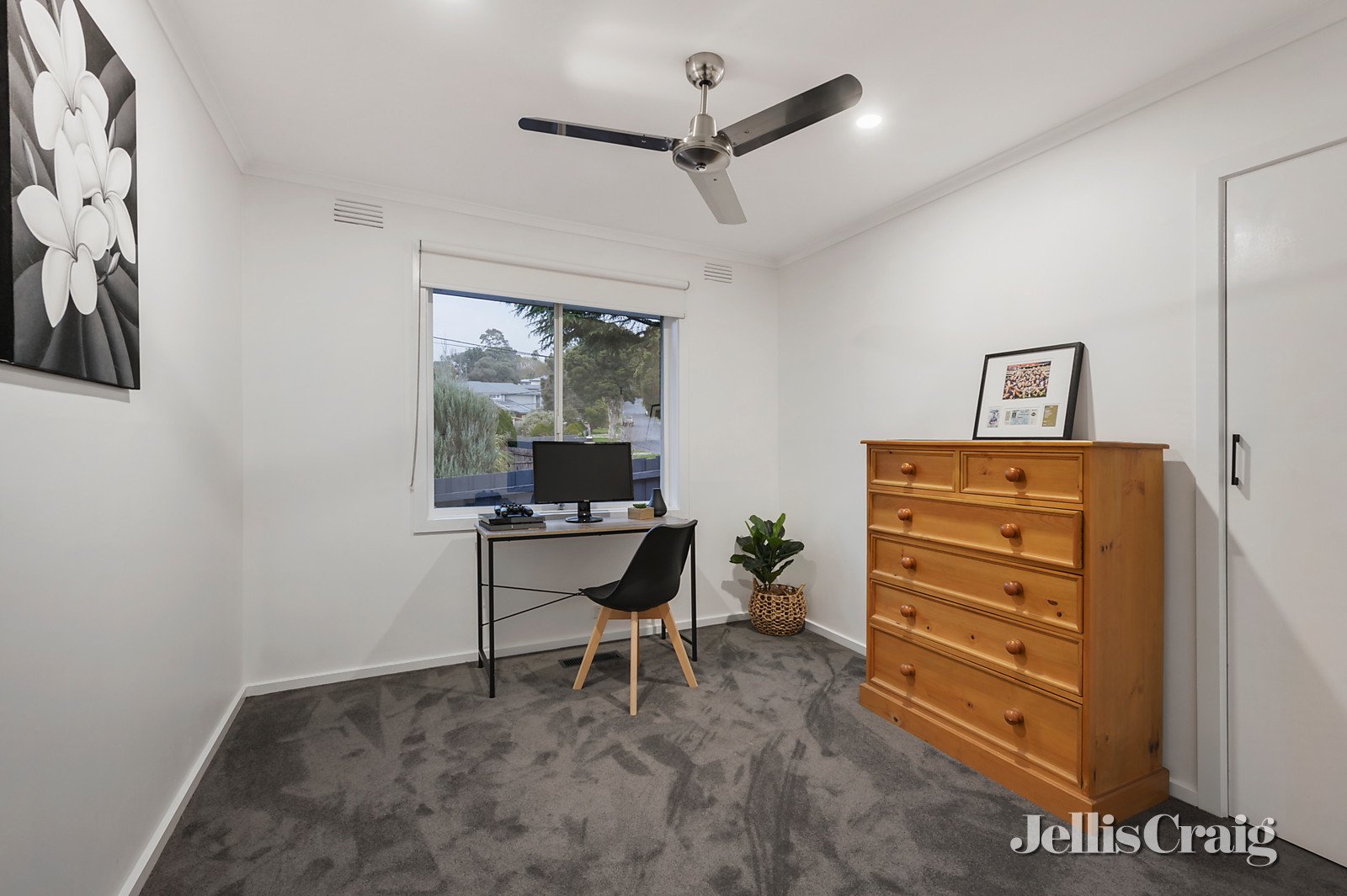 2 Lansell Road, Mooroolbark image 8