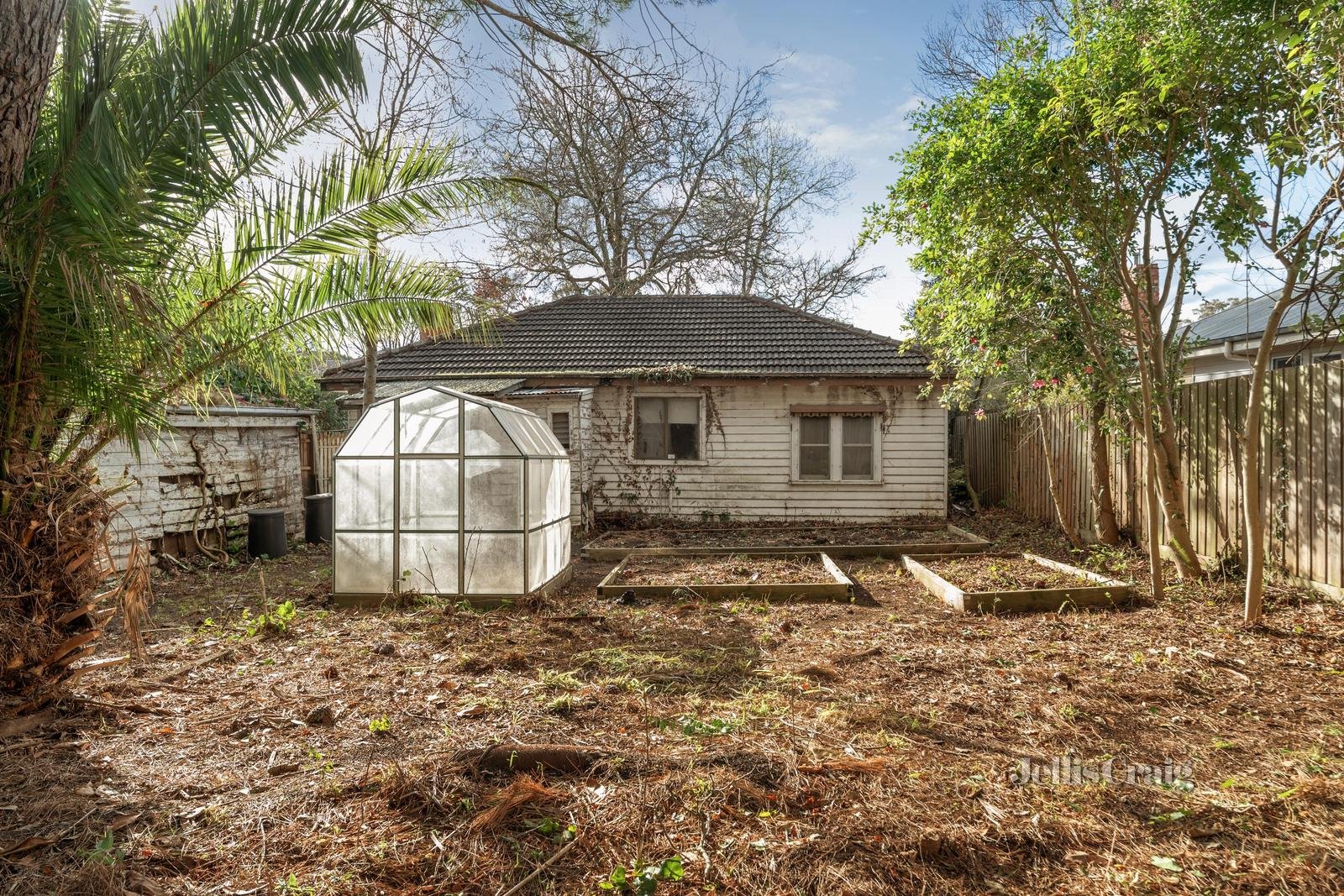 2 Lawson Street, Blackburn image 9