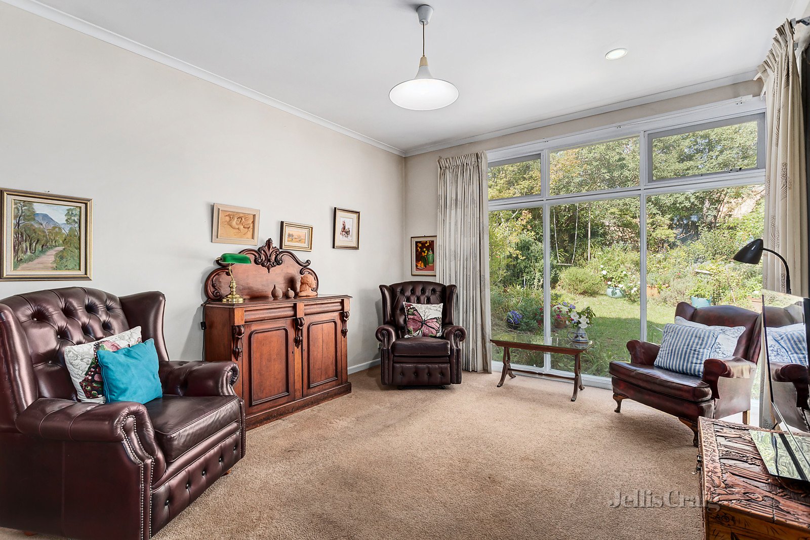 2 Leicester Street, Balwyn North image 5