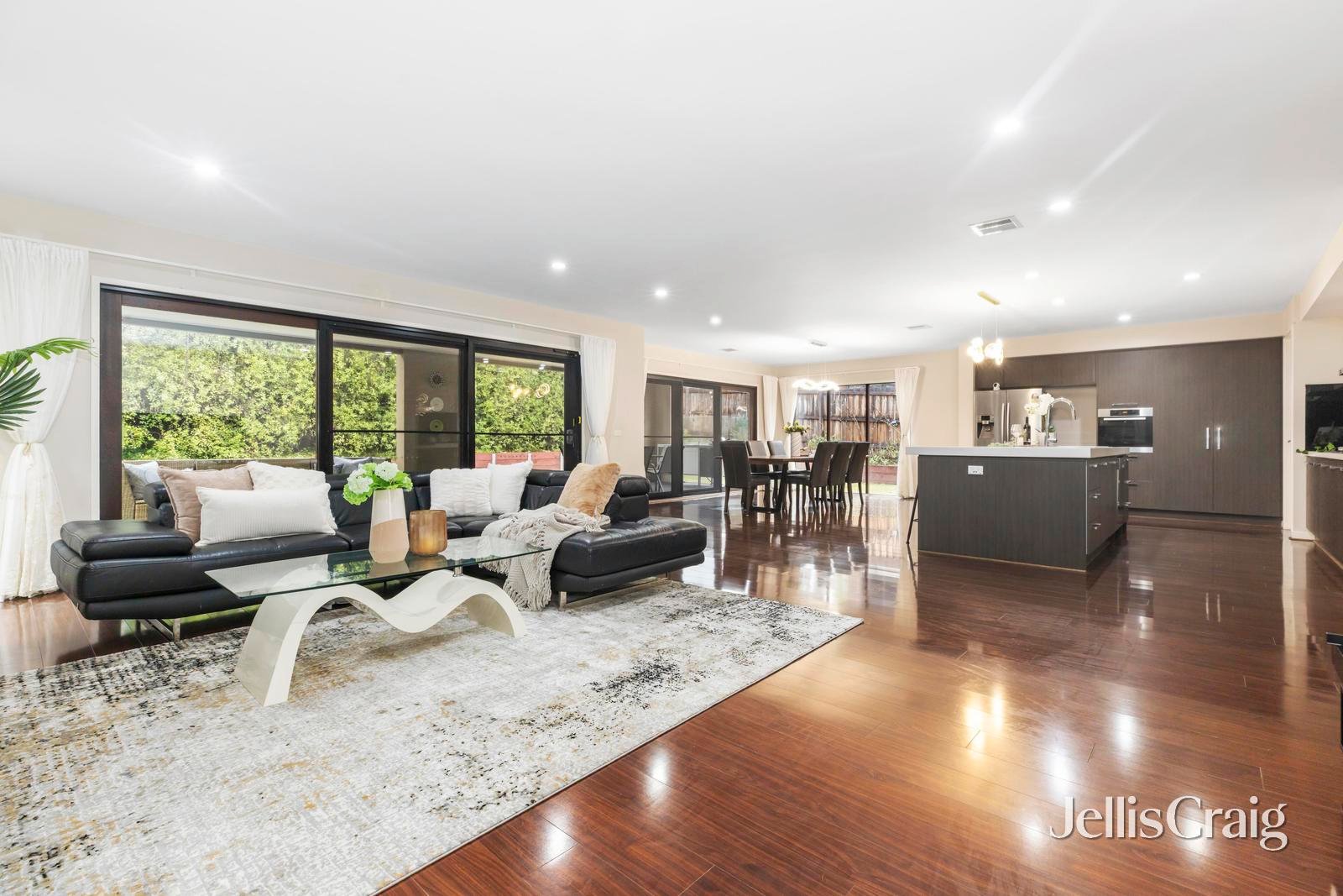 2 Lemon Grove, Mount&nbsp;Waverley image 7