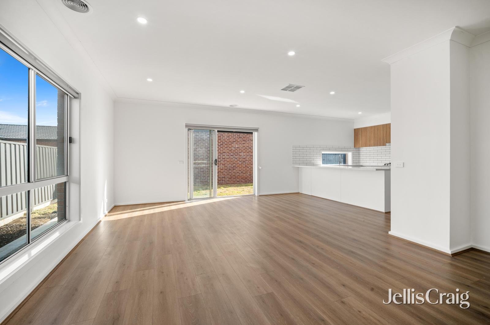2 Lemon Street, Alfredton image 5