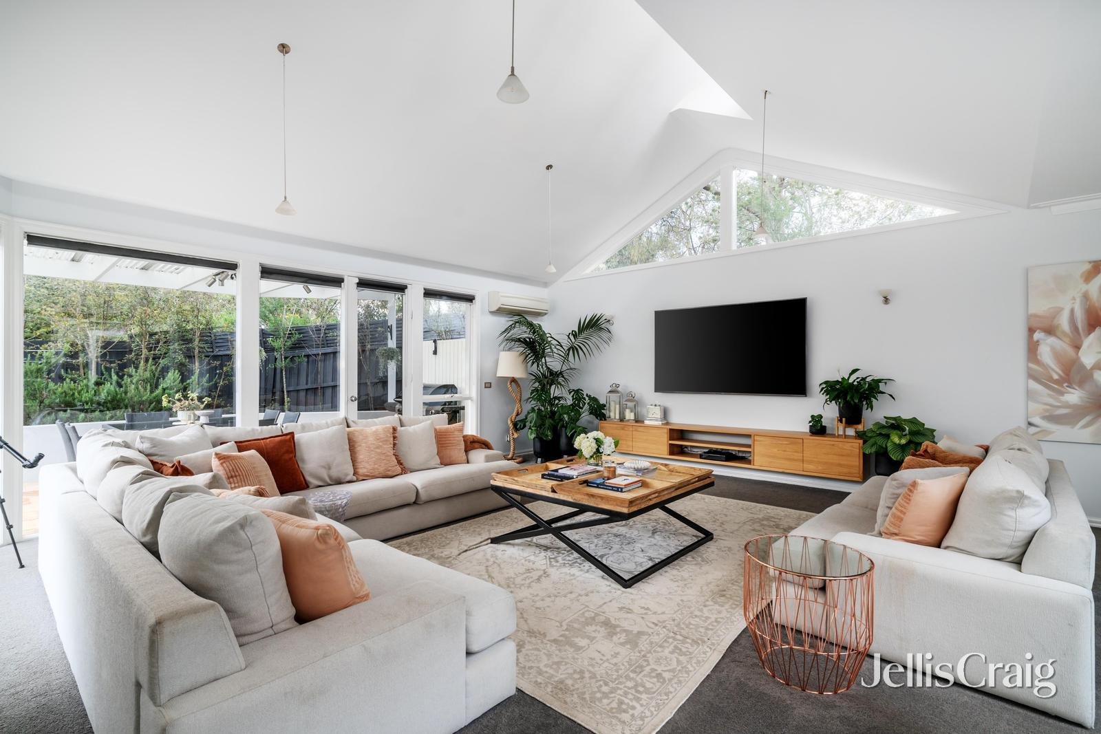 2 Lenkunya Court, Eltham North image 13